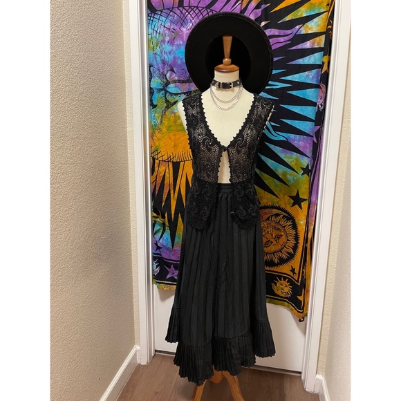 🌈 Crochet lovely Vintage vest - Picture 13 of 13